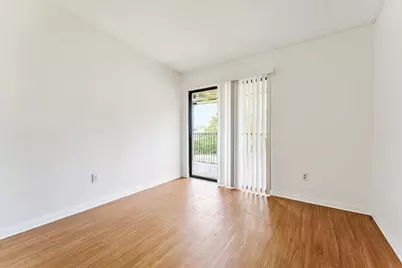 10411 E Clairmont Circle #211, Tamarac, FL 33321 - Photo 11