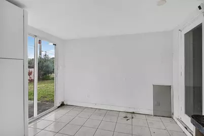 2321 SW 50th Avenue, Fort Lauderdale, FL 33317 - Photo 13