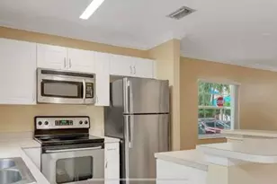 8678 SW 23rd Ct, Miramar, FL 33025 - Photo 3