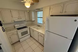 6805 NW 75th Dr, Tamarac, FL 33321 - Photo 7