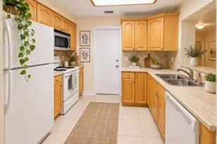 5716 NW 65th Way, Tamarac, FL 33321 - Photo 3