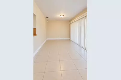 5716 NW 65th Way, Tamarac, FL 33321 - Photo 9