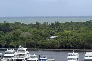 2555 NE 11th St, Fort Lauderdale, FL 33304 - Photo 29