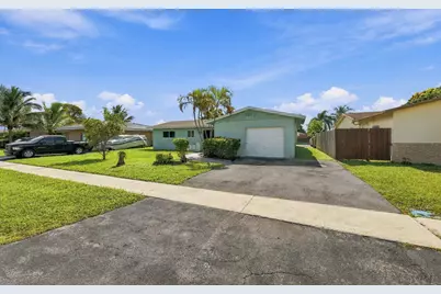 6812 Oakhill Hill, North Lauderdale, FL 33068 - Photo 3