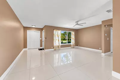 6812 Oakhill Hill, North Lauderdale, FL 33068 - Photo 5