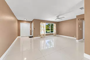 6812 Oakhill Hill, North Lauderdale, FL 33068 - Photo 5