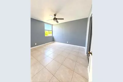 2029 NW 46th Avenue #E201, Lauderhill, FL 33313 - Photo 9