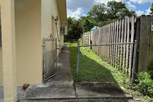6300 SW 41st St, Davie, FL 33314 - Photo 15