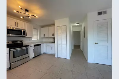 4071 N Dixie Highway #20, Oakland Park, FL 33334 - Photo 5