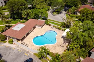 4706 Carambola Cir N, Coconut Creek, FL 33066 - Photo 15