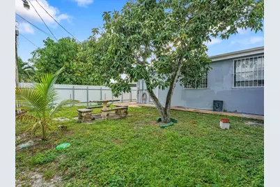 18515 NW 42nd Place, Miami Gardens, FL 33055 - Photo 11