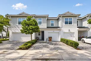 532 Sanderling Cir, Deerfield Beach, FL 33442 - Photo 35
