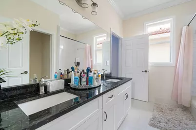 156 Catania Way, Royal Palm Beach, FL 33411 - Photo 21