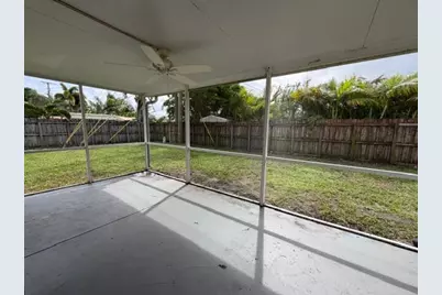 216 SE 10th Court, Deerfield Beach, FL 33441 - Photo 17