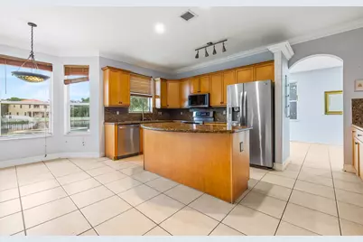 4904 SW 164th Avenue, Miramar, FL 33027 - Photo 9