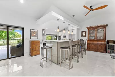7029 Golf Pointe Circle, Tamarac, FL 33321 - Photo 11