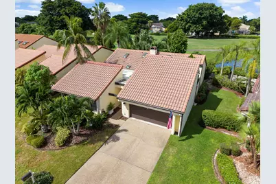 7029 Golf Pointe Circle, Tamarac, FL 33321 - Photo 3