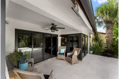 7029 Golf Pointe Circle, Tamarac, FL 33321 - Photo 31