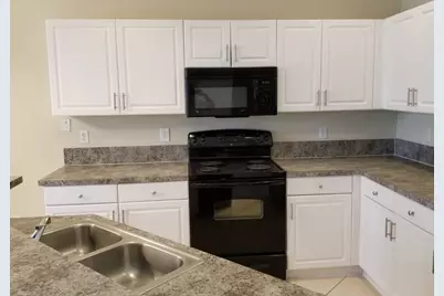 984 Lucaya Drive, Riviera Beach, FL 33404 - Photo 3