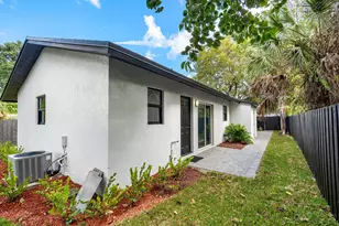 1211 NE 2nd Ave, Fort Lauderdale, FL 33304 - Photo 23