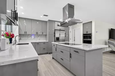 7521 SW 1st Street, Plantation, FL 33317 - Photo 11