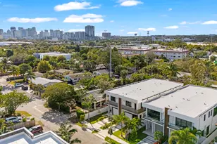 1207 NE 11th Ave, Fort Lauderdale, FL 33304 - Photo 3