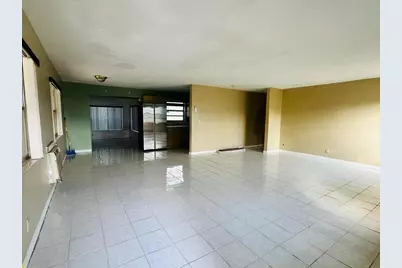 1572 W 10th Street, Riviera Beach, FL 33404 - Photo 19