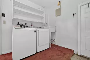 1960 NW 107th Ave, Pembroke Pines, FL 33026 - Photo 37