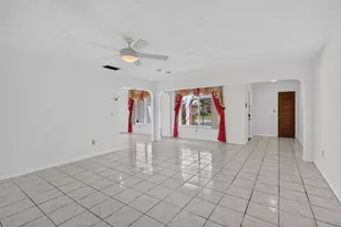 1960 NW 107th Ave, Pembroke Pines, FL 33026 - Photo 7