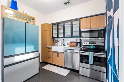 913 NE 2nd Court, Hallandale Beach, FL 33009 - Photo 45