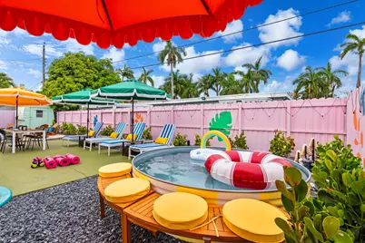 913 NE 2nd Court, Hallandale Beach, FL 33009 - Photo 67