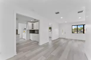534 NW 3rd Terrace, Deerfield Beach, FL 33441 - Photo 5