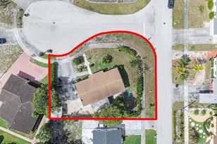 534 NW 3rd Terrace, Deerfield Beach, FL 33441 - Photo 3