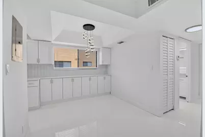 15216 Lakes Of Delray Boulevard #155, Delray Beach, FL 33484 - Photo 13