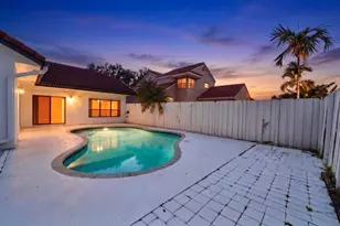9401 NW 18th Dr, Plantation, FL 33322 - Photo 3