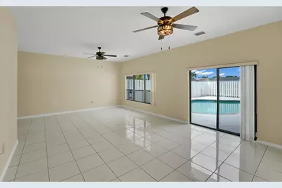 9401 NW 18th Drive, Plantation, FL 33322 - Photo 15