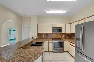 9401 NW 18th Dr, Plantation, FL 33322 - Photo 23