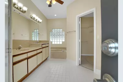 9401 NW 18th Drive, Plantation, FL 33322 - Photo 41