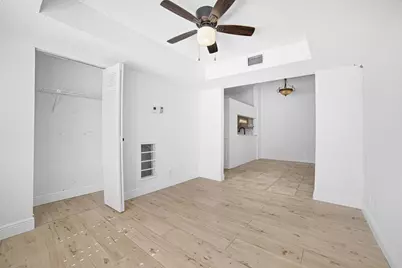 4880 Lucerne Lakes Boulevard W #206, Lake Worth, FL 33467 - Photo 13
