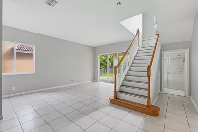 122 Sarona Circle, Royal Palm Beach, FL 33411 - Photo 7