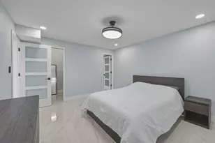 9523 S Hollybrook Lake Dr, Pembroke Pines, FL 33025 - Photo 15