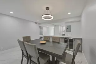9523 S Hollybrook Lake Dr, Pembroke Pines, FL 33025 - Photo 3