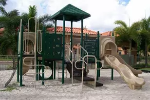 4913 Spinnaker Dr, Dania Beach, FL 33312 - Photo 31
