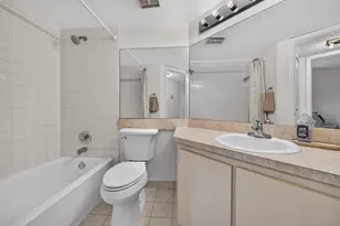 5599 Courtyard Dr, Margate, FL 33063 - Photo 15