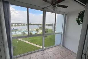 2223 Park Ln, Hollywood, FL 33021 - Photo 23
