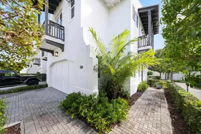 914 St George Boulevard, Delray Beach, FL 33483 - Photo 3