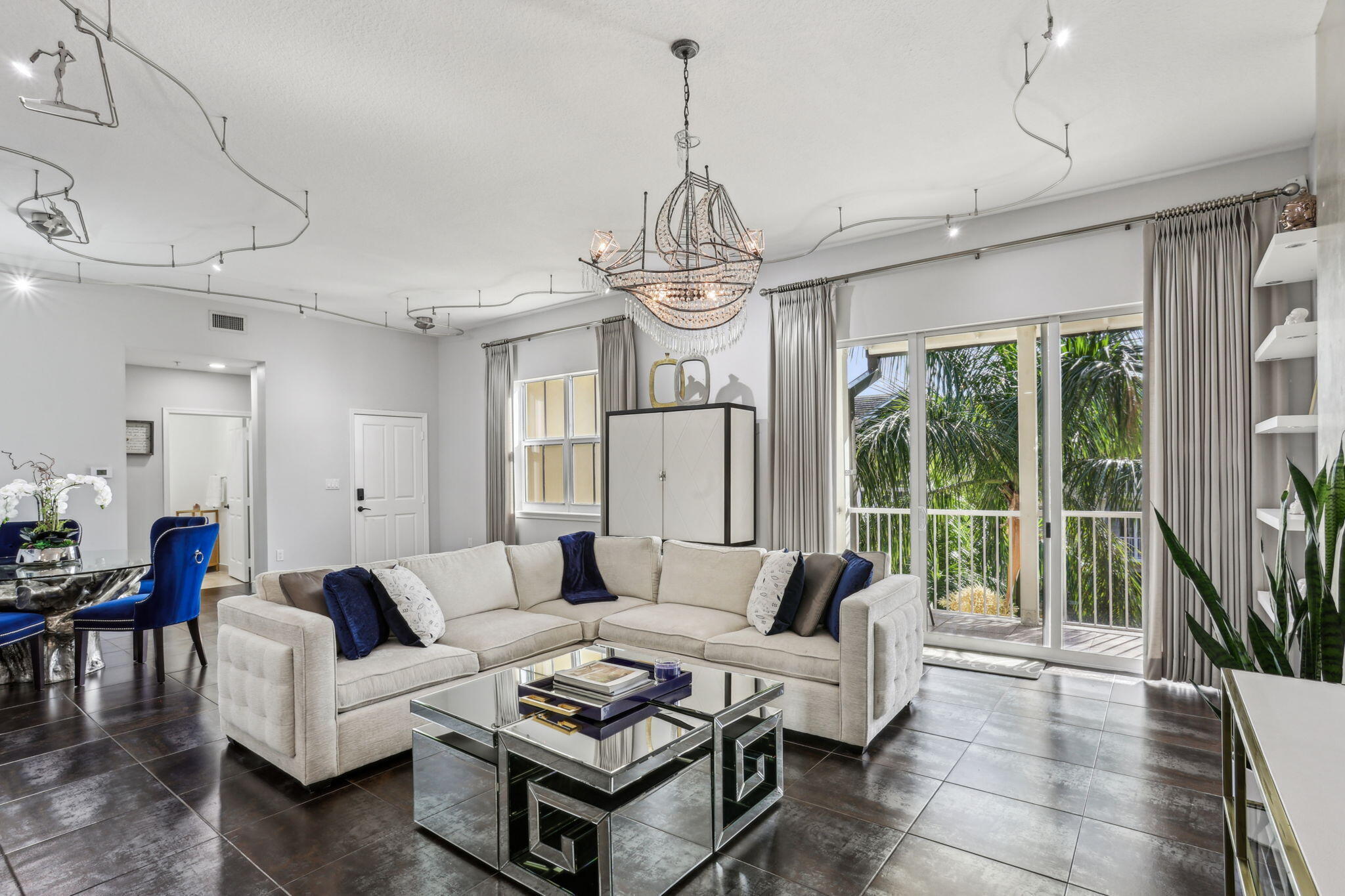 3960 N Flagler Dr #402, West Palm Beach, FL 33407 - MLS B26093534 ...