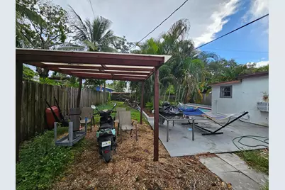 2226 Thomas Street, Hollywood, FL 33020 - Photo 15