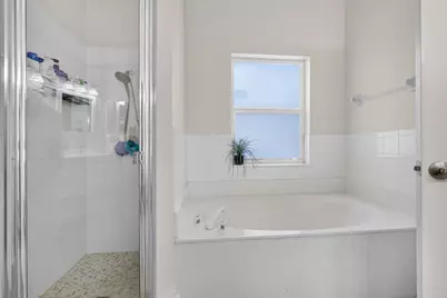 1976 NW 169th Avenue, Pembroke Pines, FL 33028 - Photo 23