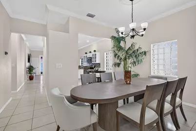 1976 NW 169th Avenue, Pembroke Pines, FL 33028 - Photo 9